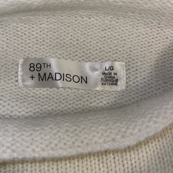 89+Madison sweater size large - Picture 3 of 4